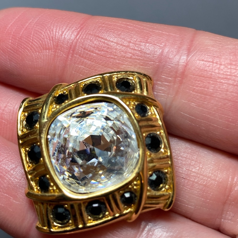 Vintage Swarovski Gold and Black Crystal clip statement Earrings - Picture 3 of 4